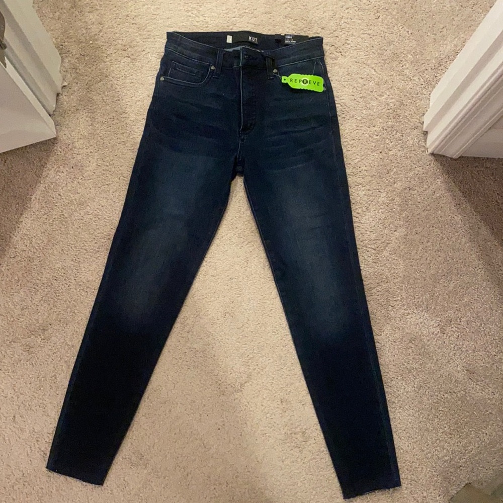 Brand New Kut from the Kloth Jeans size 0
No tags  - NEVER WORN